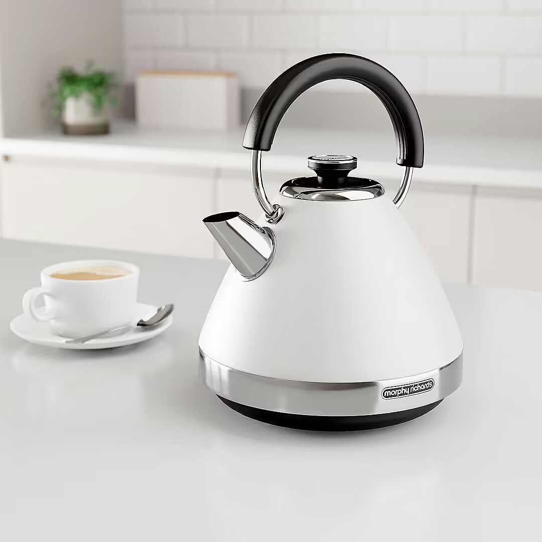 Morphy richards stove top kettle clearance